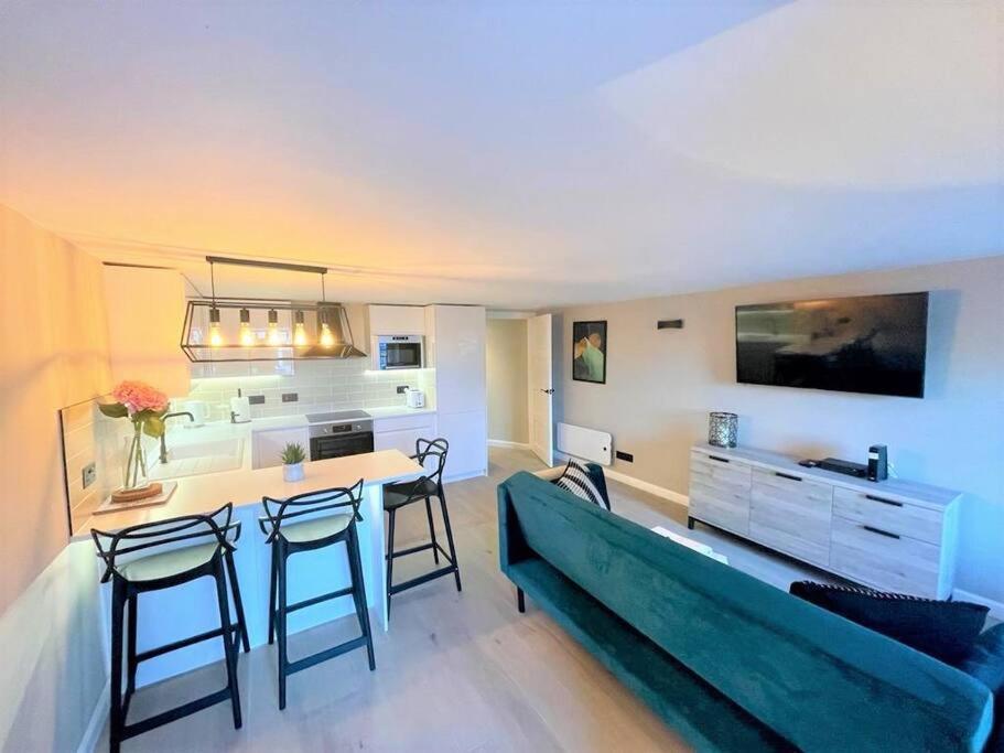 Stylish, Central And Cosy 1Bd Nr Canongate Эдинбург Экстерьер фото
